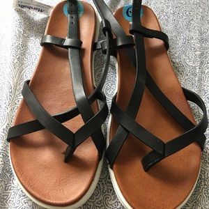 Black strappy sandals